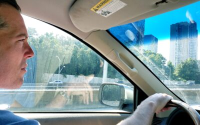 Sonnenblendstreifen, Tönung & Co – was ist erlaubt, was ist verboten?